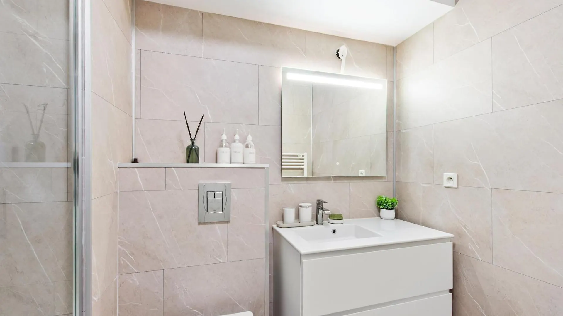 Villa Renaissance II - Somptueux Deux Pieces - Monaco - Parking Gratuit Beausoleil Apartmán